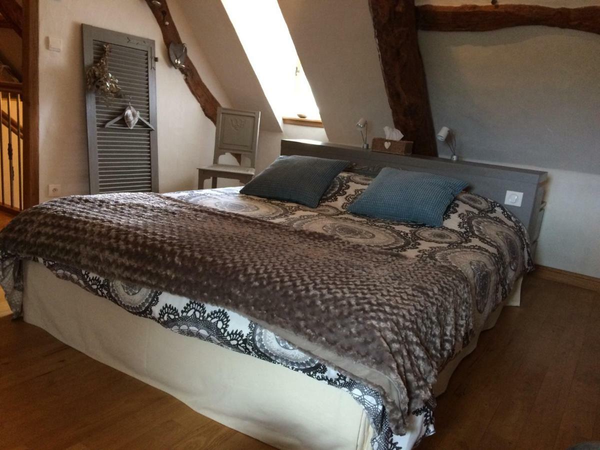 Le Couvent Bed and Breakfast Saint-Jean-de-Laur Buitenkant foto